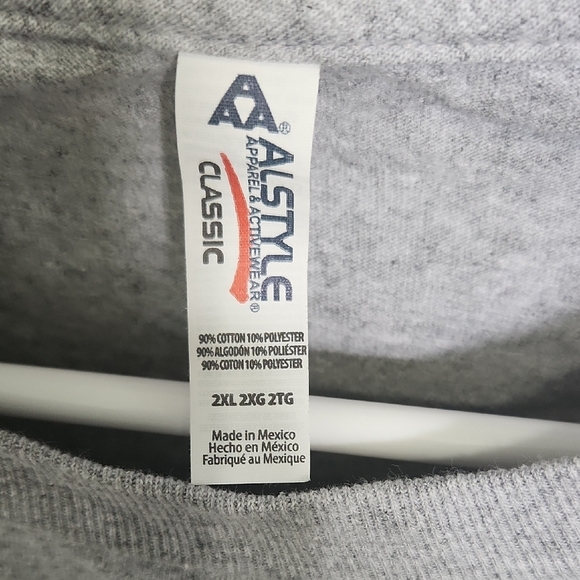 Gray Maui Short Sleeve Tee - Picture 2 of 2